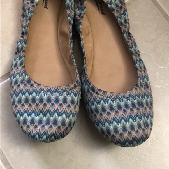 Lucky Brand multi color Flats - Picture 3 of 4